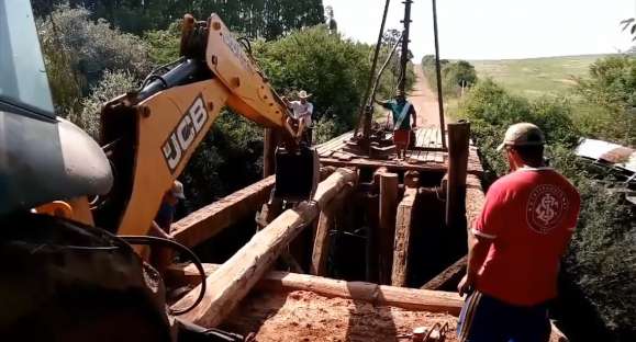 Como está o trabalho nas estradas do interior de Cachoeira do Sul?