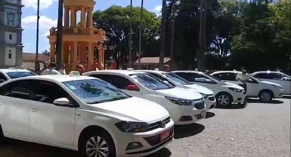 Manifestação estremece relação entre Prefeitura e taxistas