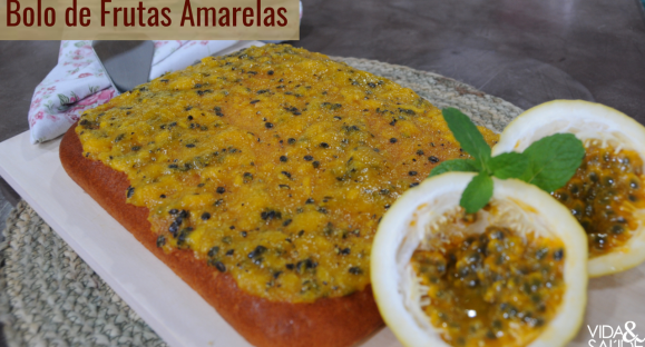 Receita: Bolo de Frutas Amarelas