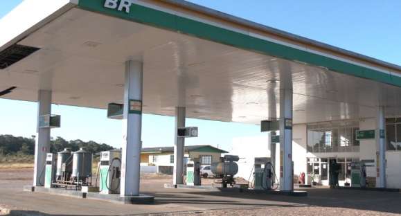 Petrobras aumenta preço da gasolina em 10%