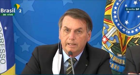 Bolsonaro veta repasse a estados e municípios