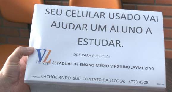 Campanha arrecada celulares e notebooks usados para alunos